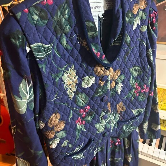 Vintage 90s Karin Stevens Blue Floral Quilted Jacket Dress Size 11/12 - Picture 3 of 16
